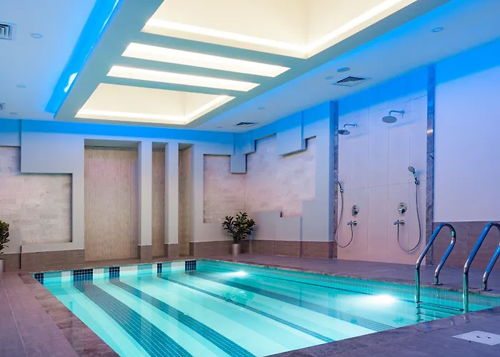 Hotel Graf Victor 4*